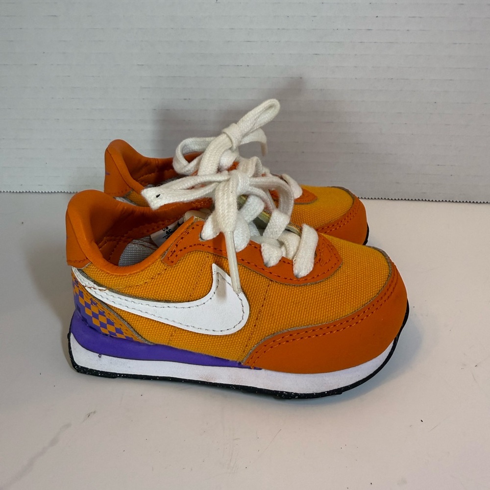 Nike Waffle Trainer 2 SE TD 'Kumquat Court Purple' size 4c